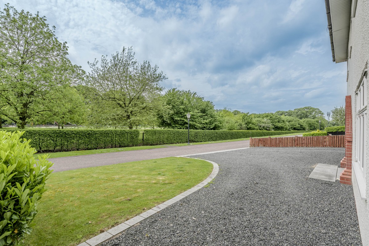 Images for Farington Lodge Gardens, Leyland