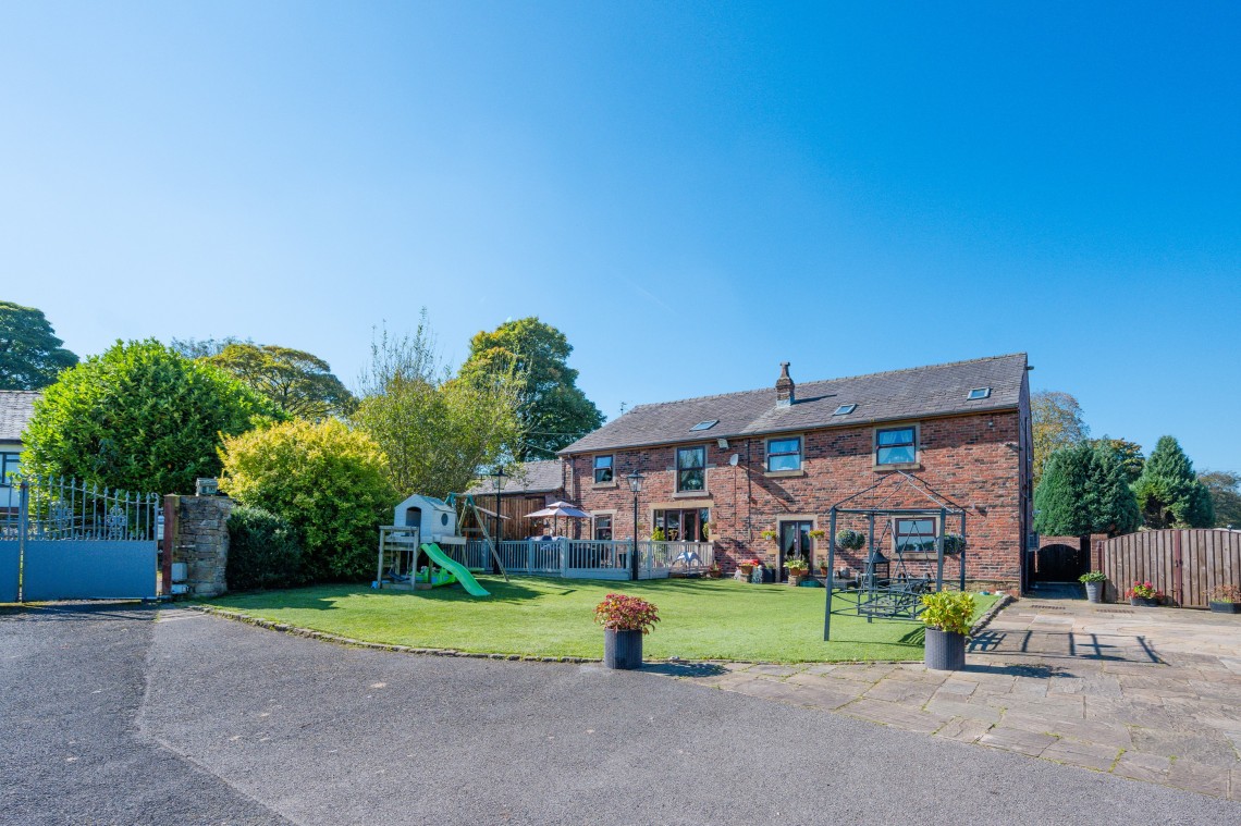 Images for Leigh Tenement Farm, Blackrod By Pass, Blackrod